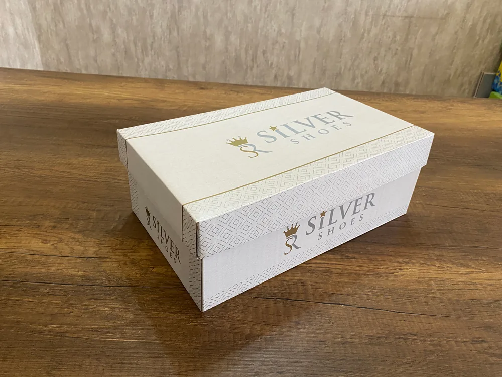 Beyaz Gold Ayakkabı Kutusu